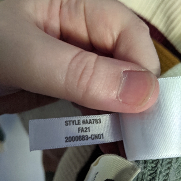 Madewell Thompson Pocket Pullover Knit Sweater in Rainbow Stripe - Picture 3 of 7